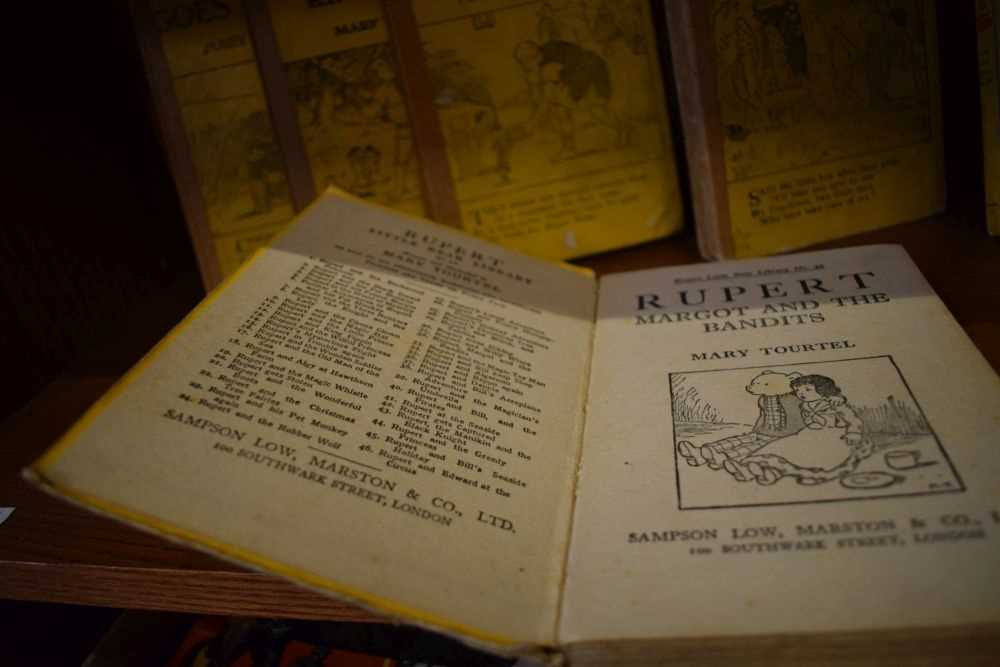 Six early Rupert books - Image 4 of 4