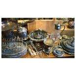 Large quantity of plated wares breakfast dish....