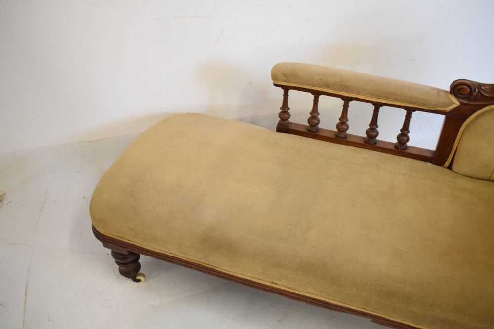 Victorian chaise longue - Image 3 of 4