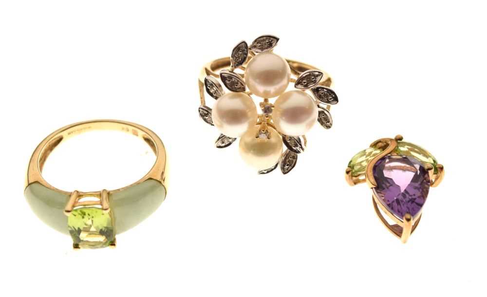 Two 9ct gold gem set dress rings