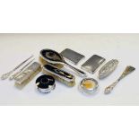 Quantity of silver items to include, shoe horns , brushes etc