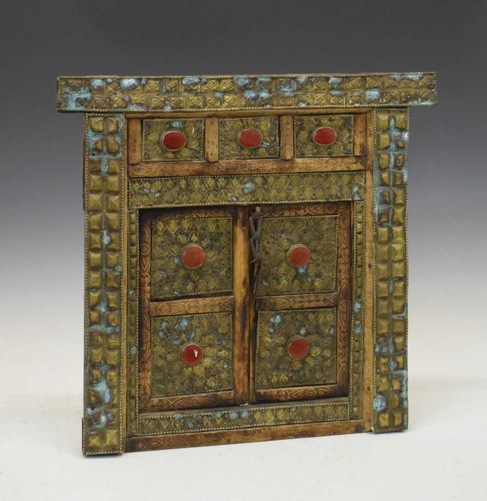 Turkmen window panel