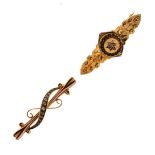 Late Victorian 15ct gold diamond set brooch