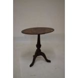 Mahogany oval tripod table, 19th century parts