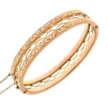 9ct gold snap bangle