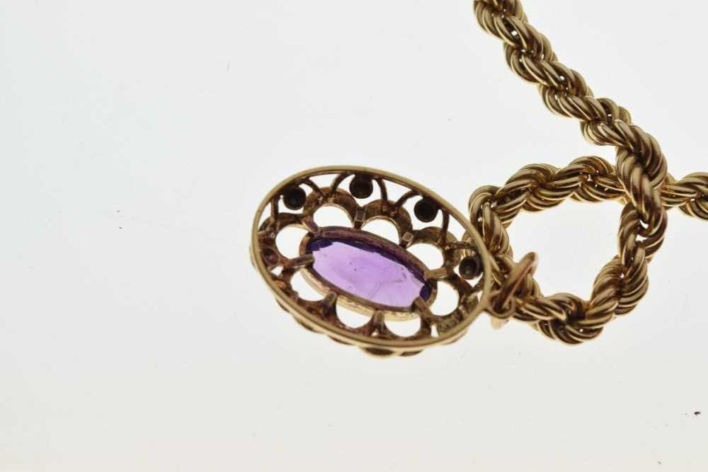 9ct gold rope-link necklace with amethyst - Image 3 of 4