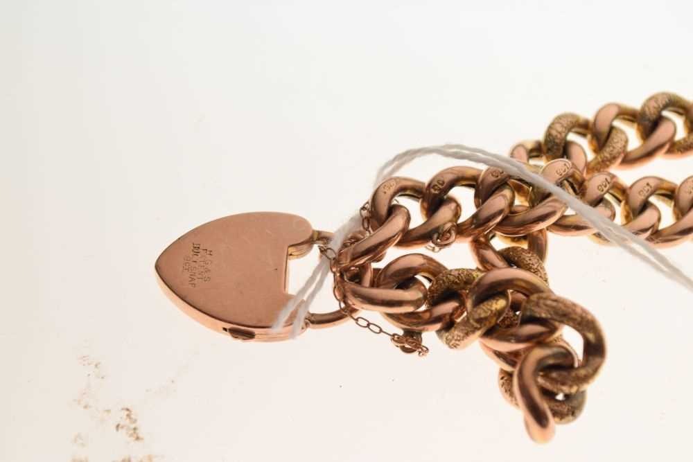 Yellow metal curb-link charm bracelet - Image 3 of 3