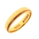 22ct gold wedding band