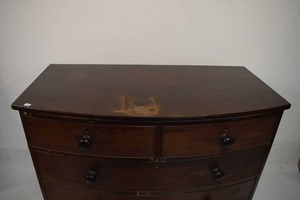 Victorian mahogany bowfront chest - Image 5 of 6