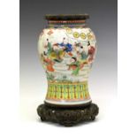 Early 19th Century Chinese porcelain baluster vase