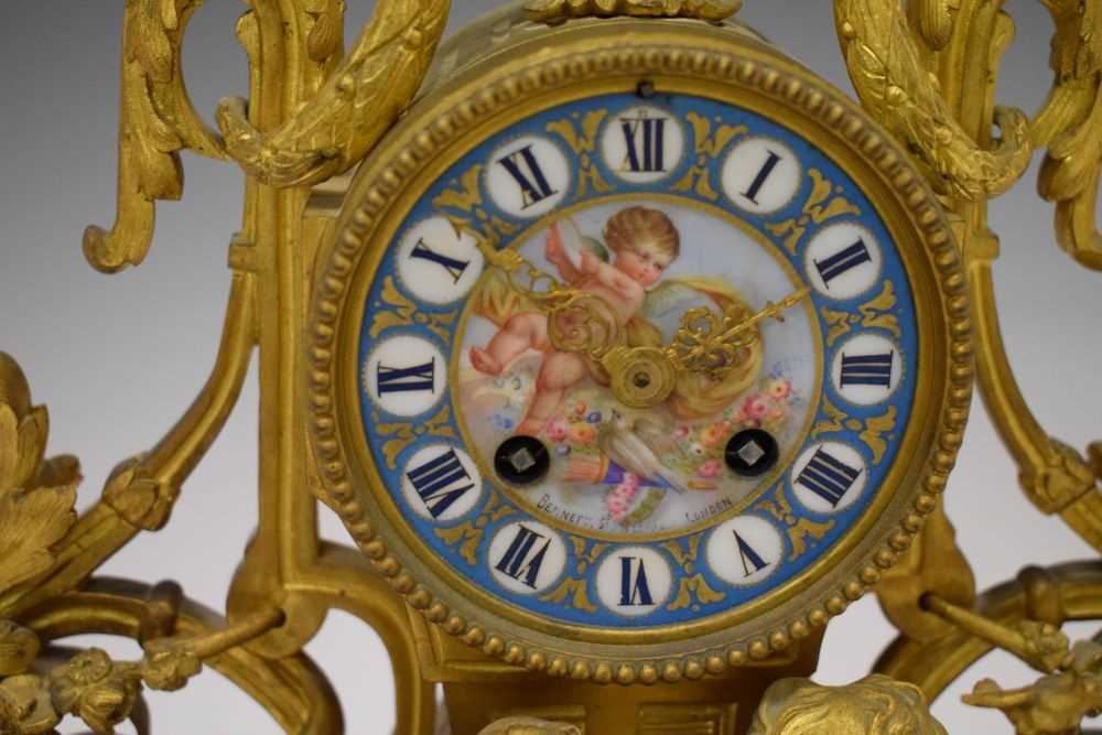 Mid 19th Century French gilt bronze and porcelain mantel clock - Image 6 of 6