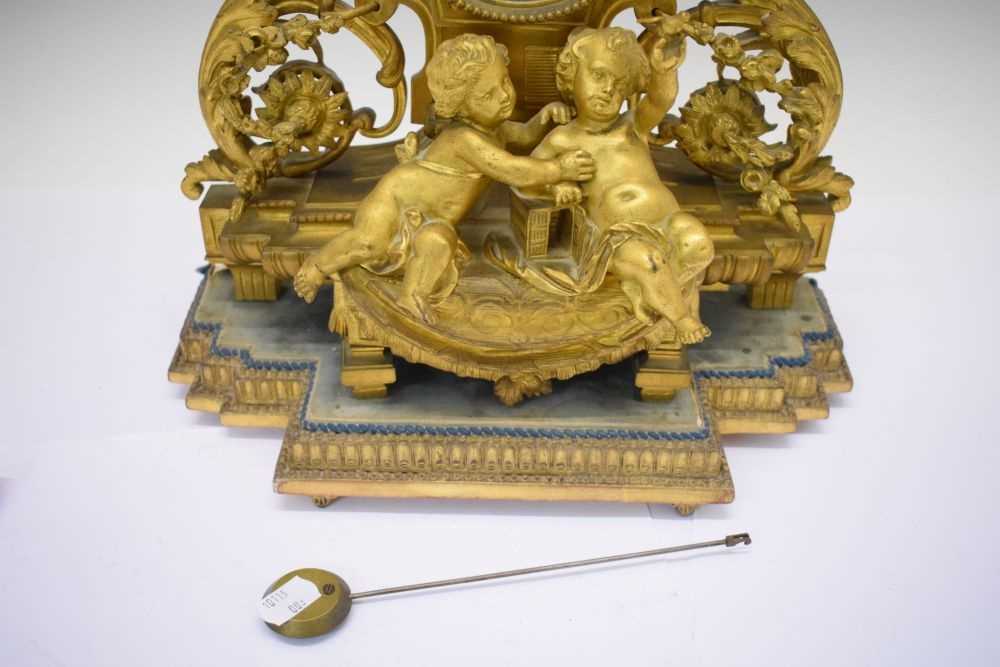 Mid 19th Century French gilt bronze and porcelain mantel clock - Image 3 of 6