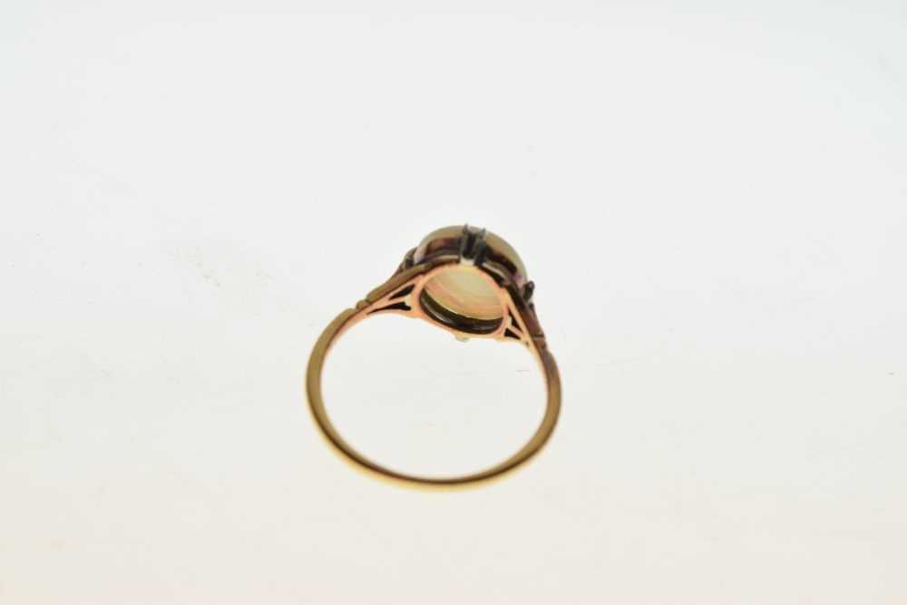 18ct gold opal single stone ring - Image 4 of 5