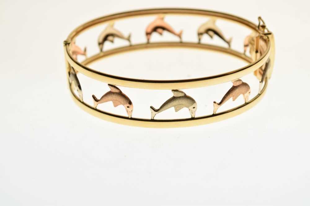 Three-colour gold snap bangle - Image 4 of 6