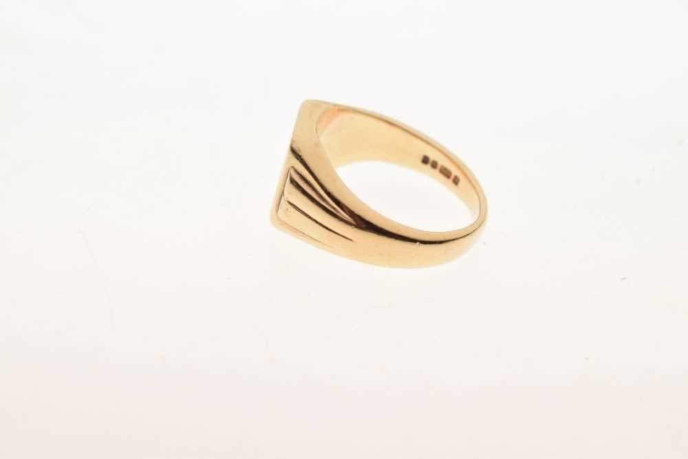 9ct gold signet ring, 12.8g - Image 2 of 5