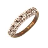 18ct gold half-eternity ring, set seven diamonds