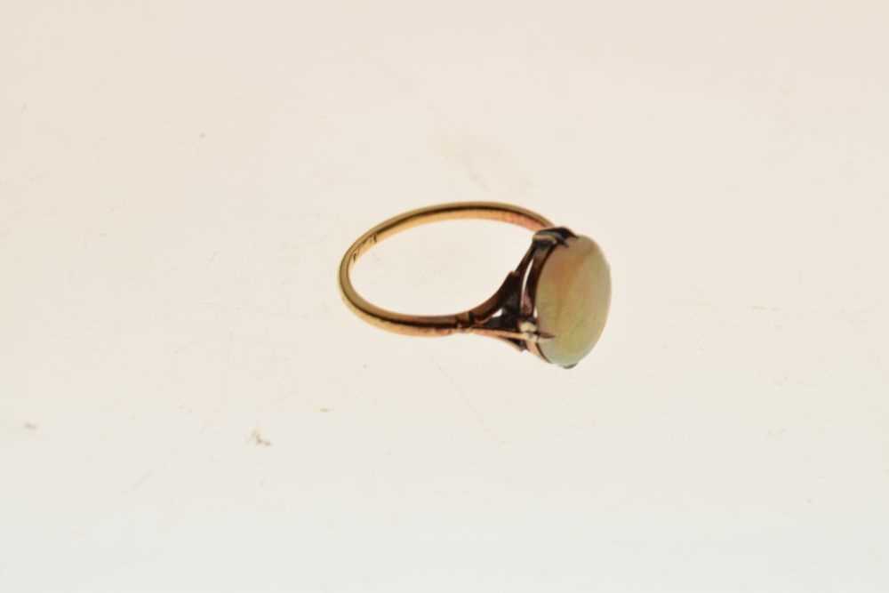 18ct gold opal single stone ring - Image 5 of 5