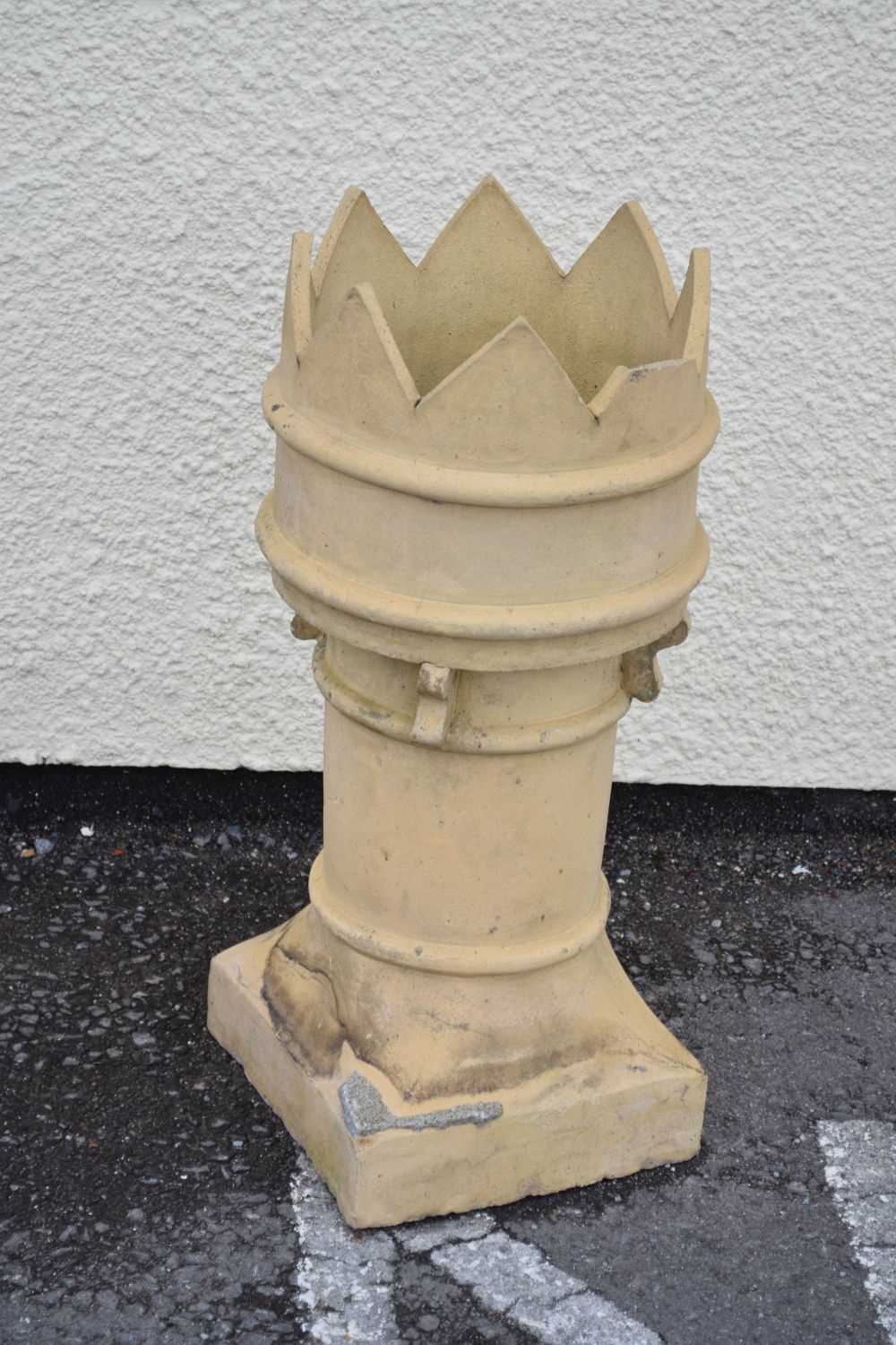 Stoneware Crown chimney pot - Image 4 of 5