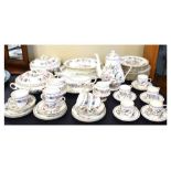 Aynsley 'Pembroke' pattern table wares