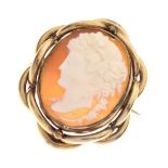 Victorian shell cameo brooch