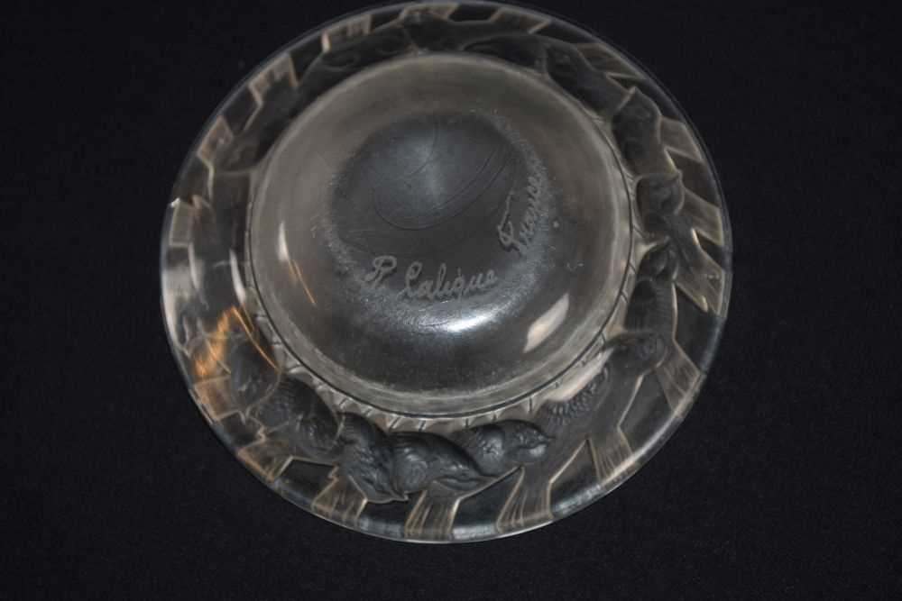 Lalique glass 'Irene' pattern pin dish - Image 6 of 19