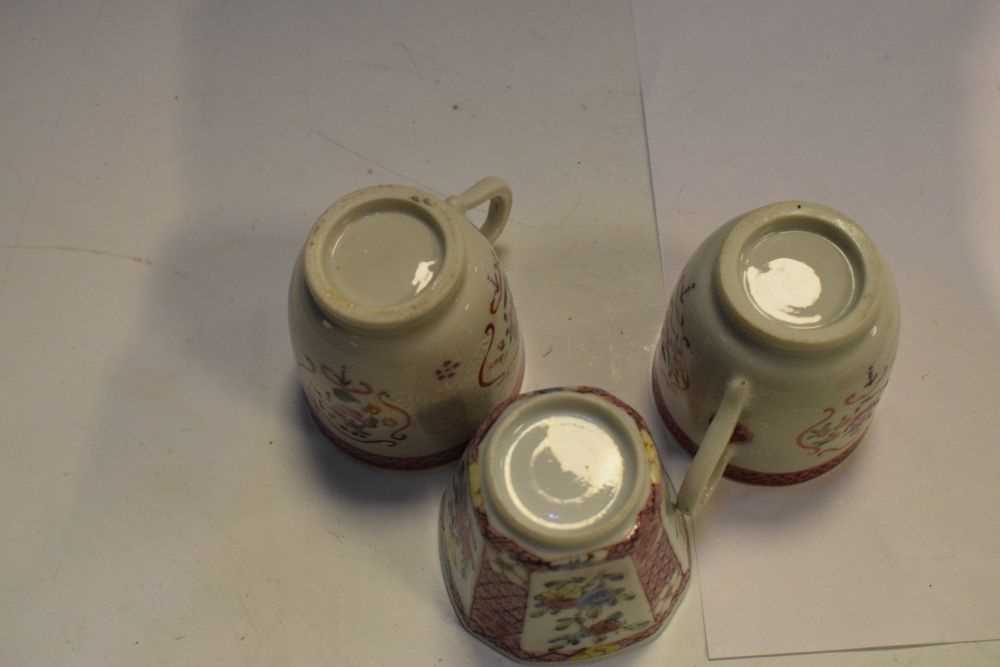 Quantity of Chinese Famille Rose export porcelain - Image 2 of 8