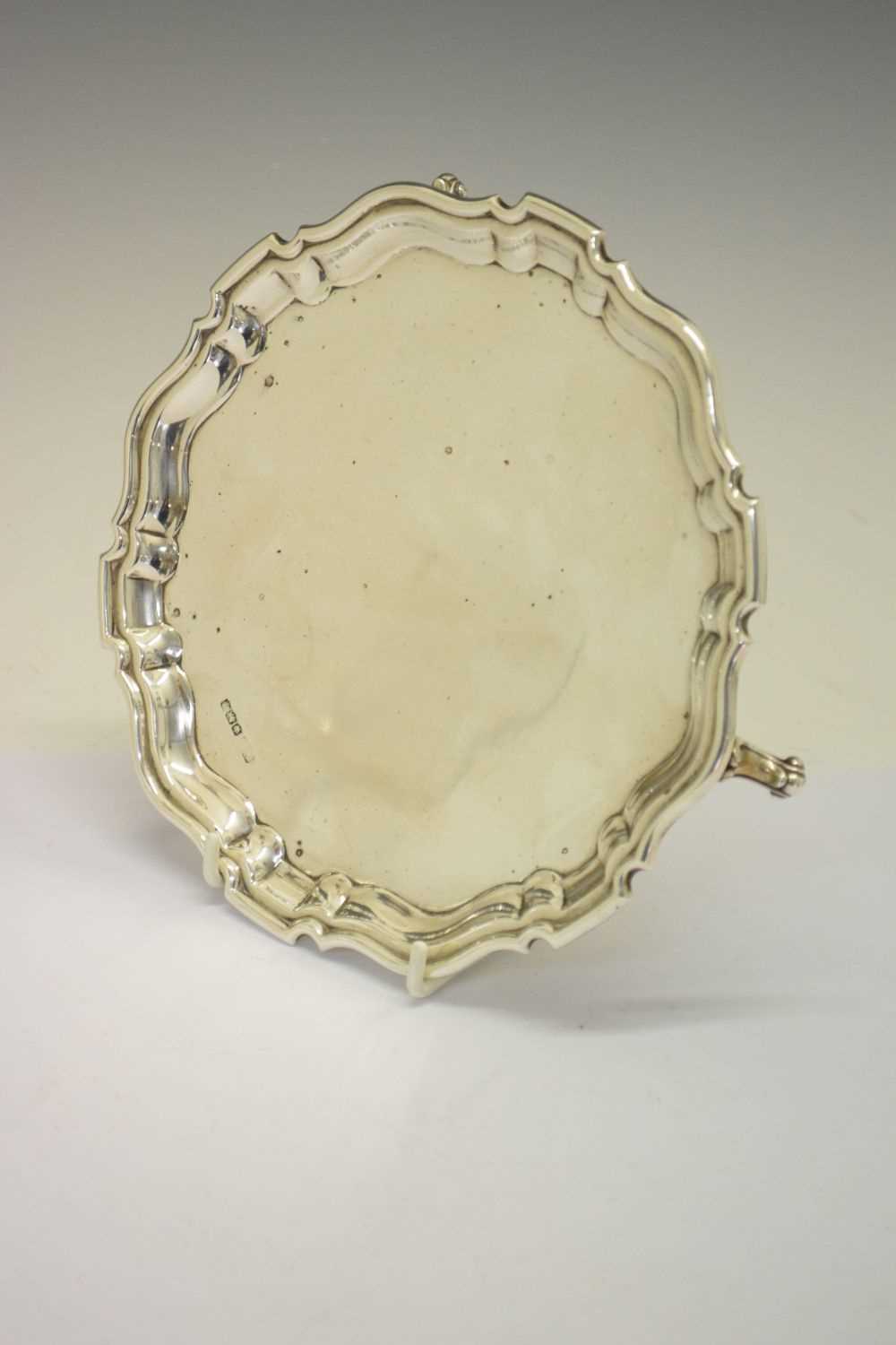 George V silver salver or card tray - Image 2 of 5