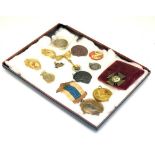Quantity of coronation/royalty medals and badges