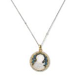 Mother of pearls pendant depicting the Madonna weight 6 gr.