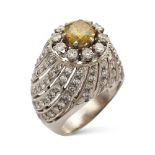 Natural Fancy Yellow diamond ring 1950/60s weight 14,8 gr.