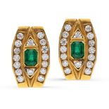 18kt yellow gold, emeralds and diamond pendant earrings weight 18,8 gr.