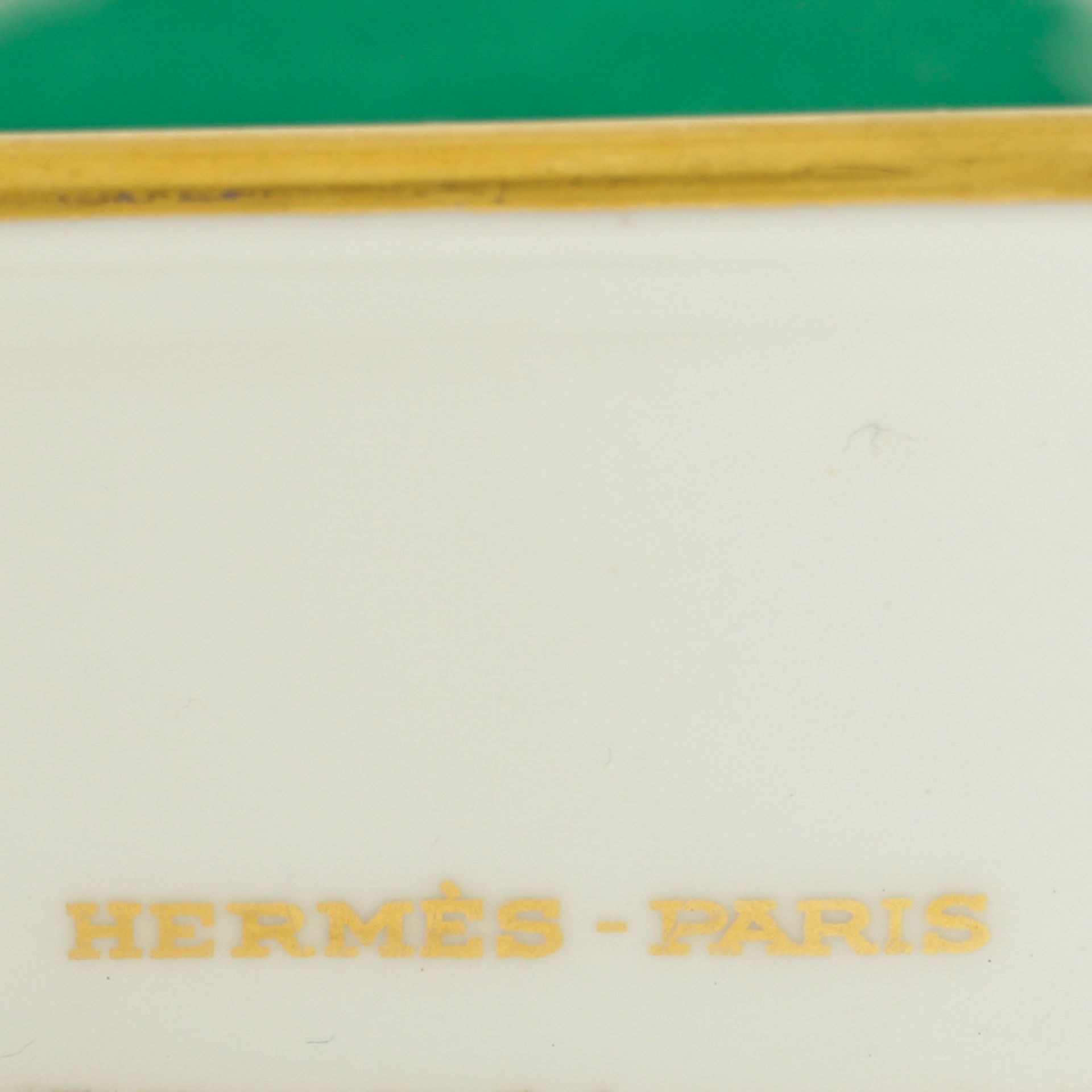 Hermès, Limoges porcelain ashtray 19x16x4 cm. - Image 3 of 4