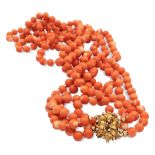 Buccellati, coral necklace weight 195 gr.