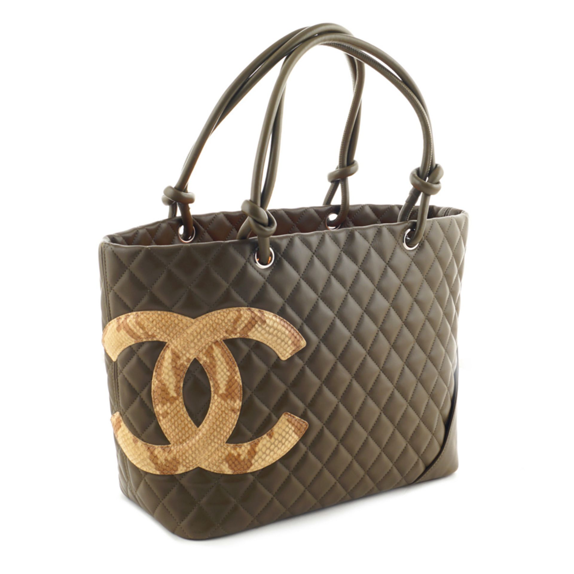 Chanel collezione Cambon Large Python CC, shoulder bag 2000s 30x25x15 cm. - Image 2 of 6