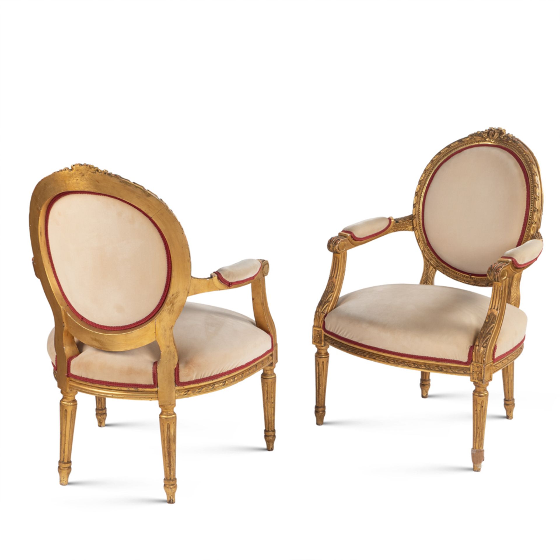 Pair of gilt wood armchairs France, 19th-20th century 83x63x56 cm.
