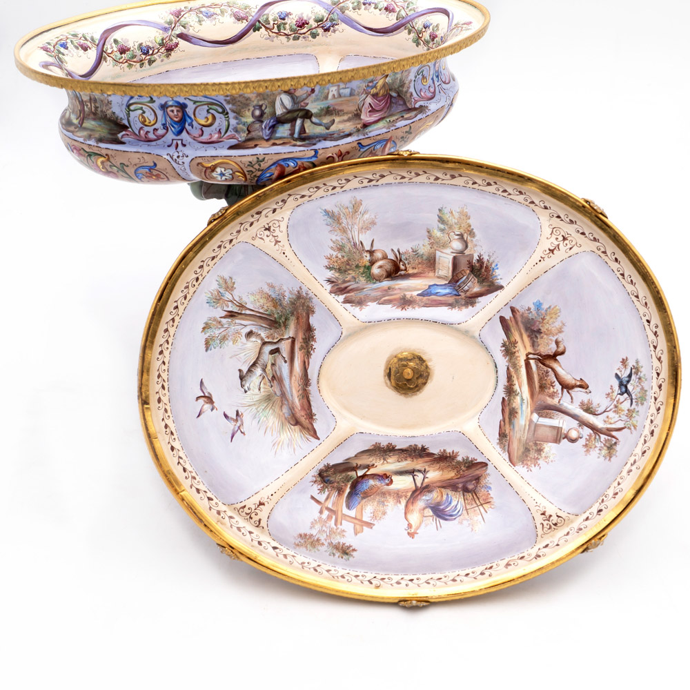 Silver an polychrome enamel stand Vienna, 19th-20th century 32x21x17 cm. - Image 3 of 3