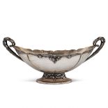 Silver centerpiece Italy, 20th century weight 792 gr.