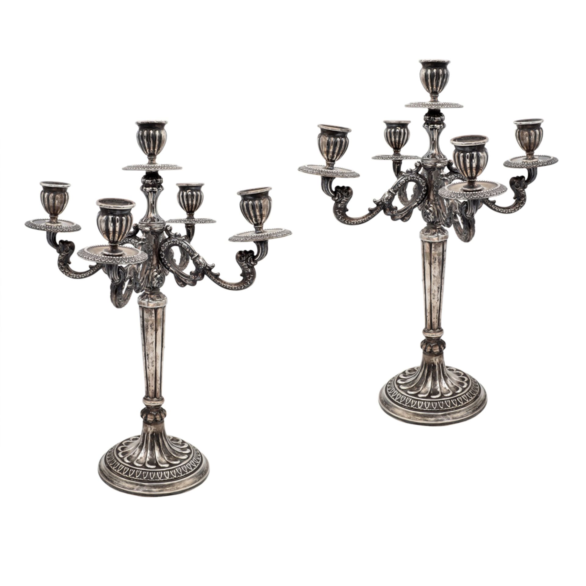 Pair of 5 lights silver candelabra Italy, 20th century gros weight 127 gr.