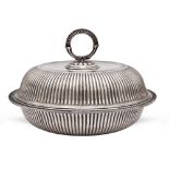 Silver vegetable dish Italy, 20th century weight 664 gr.