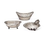 Group of silver objects (3) Italy, 20th century gros weight 377 gr.