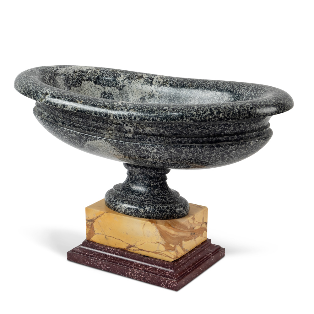 Erbetta granite basin Italy, 20th century 26,5x41x22 cm.