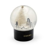 Chanel, snow ball