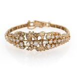 18kt yellow gold and diamond bracelet