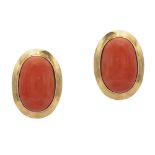 18kt yellow gold and coral lobe earrings