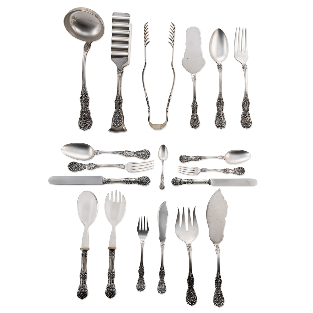 Silver flatware service (118)