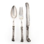 Set of three silver cutlery (3)