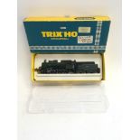 Trix 2408 French steam locomotive # 3894 4-6-0 Green. Appears Excellent, boxed.