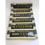 6 x Wrenn OO Gauge Pullman coaches (see photo for details).