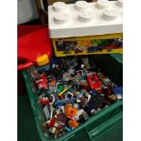 Large tub of Lego.