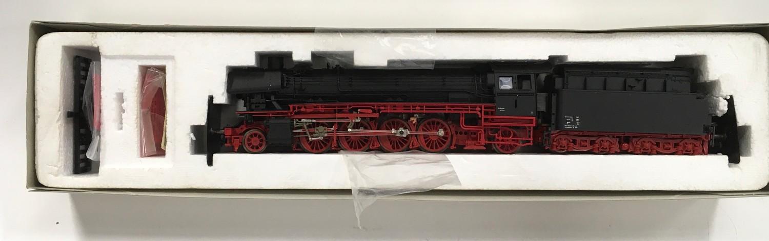 Roco 43244 HO Gauge DB 2-8-2 Class / Br 042 locomotive. Appears Near Mint in Good Plus box. - Image 3 of 3